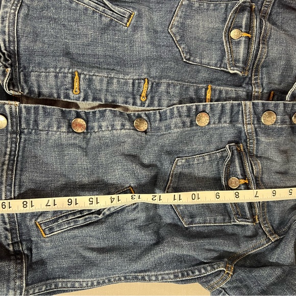 J Crew Jacket Womens Large Blue Denim Fitted Button Up Jean Trucker Medium Wash - Picture 7 of 8